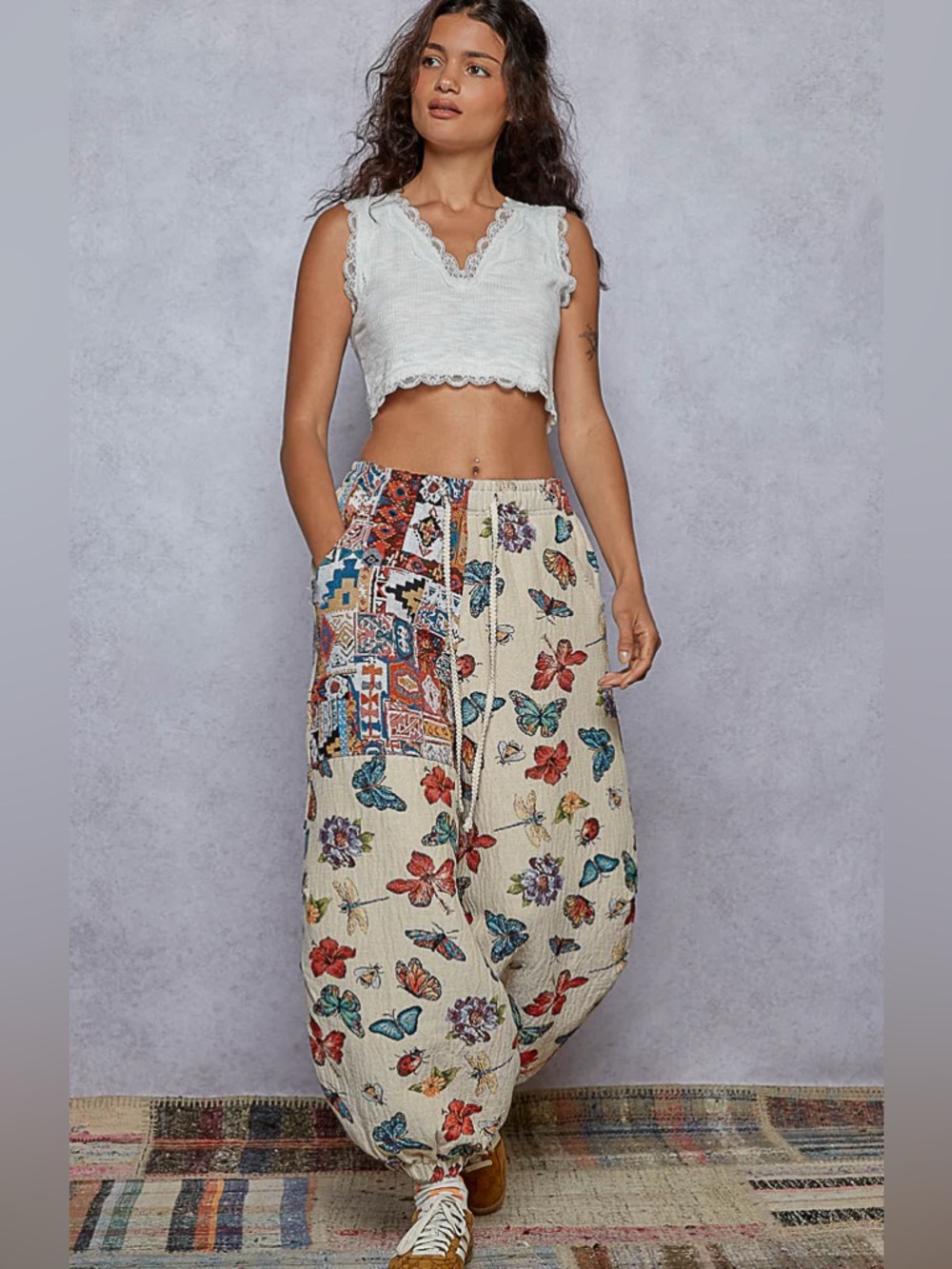 *New* Pol Jacquard Butterfly Fields Jogger, Size Medium